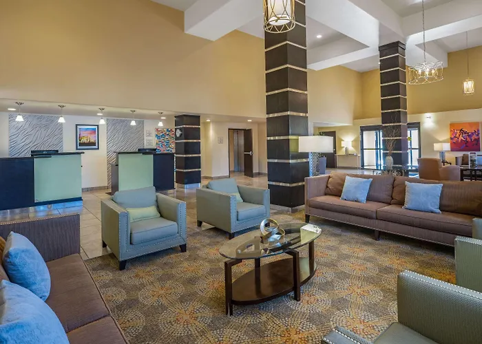 Hotel Spark By Hilton Reid Park 3*